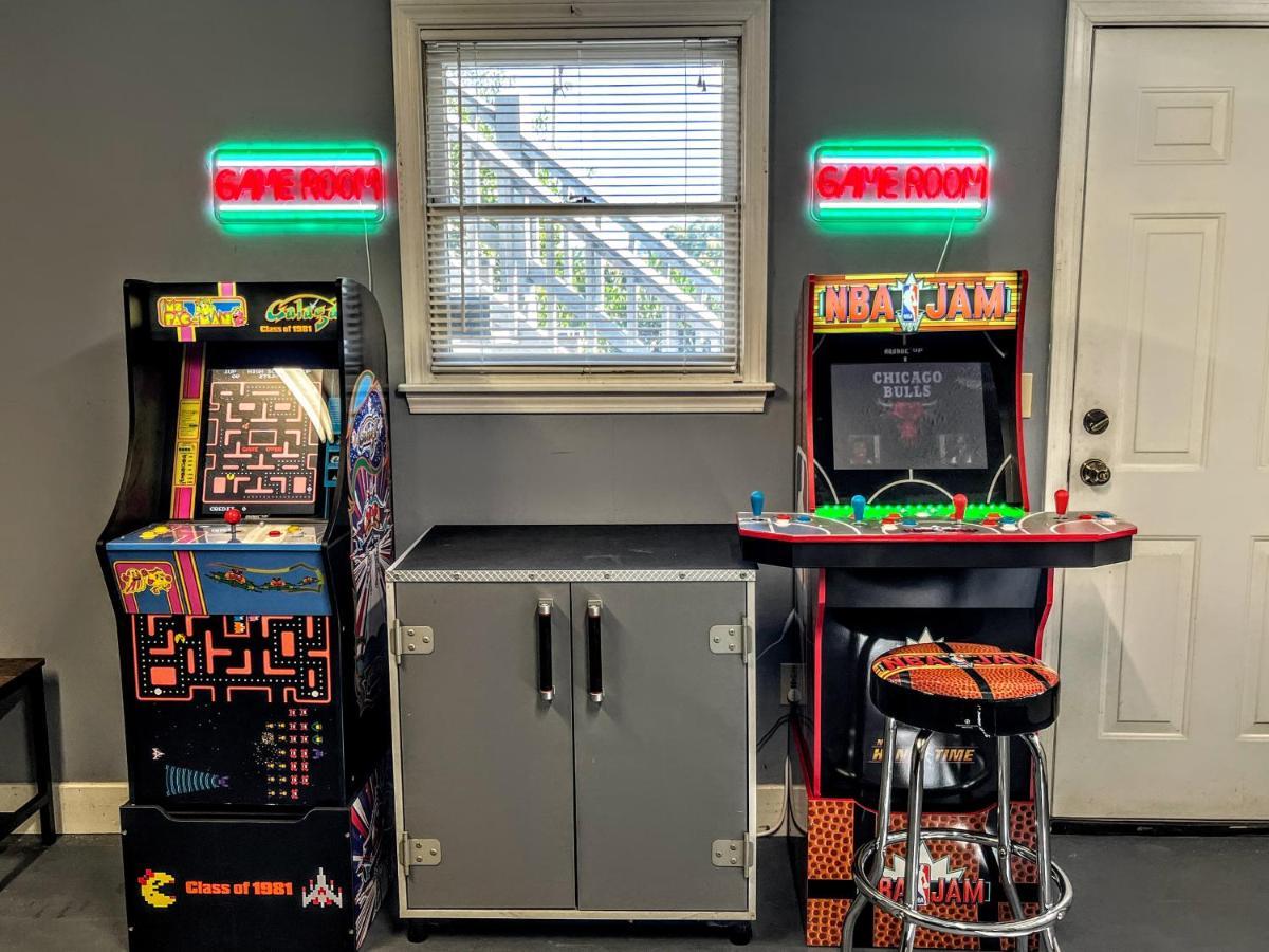 Ole Smoky Bnb - Game Room, Hot Tub, Mtn Views! ピジョンフォージ エクステリア 写真