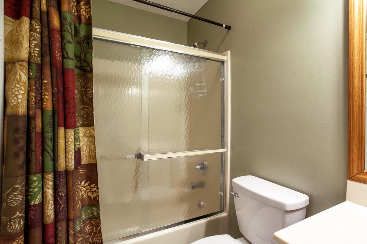 Ole Smoky Bnb - Game Room, Hot Tub, Mtn Views! ピジョンフォージ エクステリア 写真