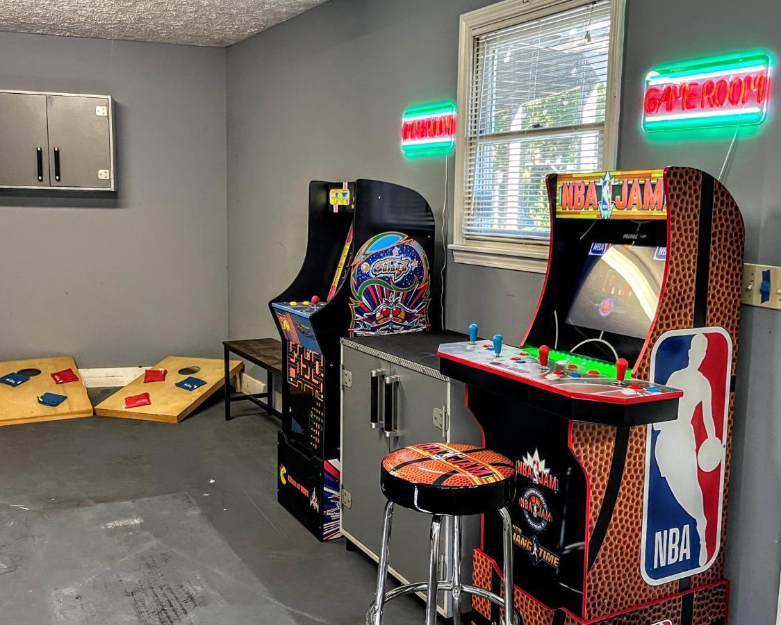 Ole Smoky Bnb - Game Room, Hot Tub, Mtn Views! ピジョンフォージ エクステリア 写真